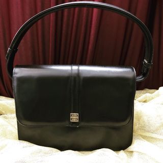 （分類：）位於 。 由 teuy_kao 提交（商品編號 1059722496，圖片 1）。簡介： 。