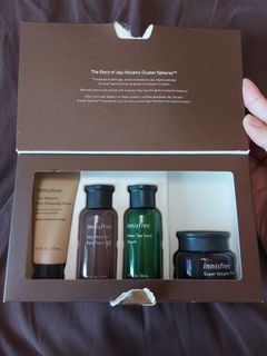 （分類：）位於 。 由 joyceli202 提交（商品編號 1059708771，圖片 1）。簡介： 。