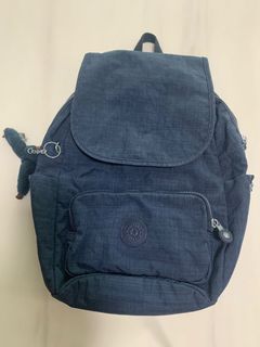 (Category: ) located in . Submitted by stitchchl (Listing ID 1059719710, Image 1). Description: .