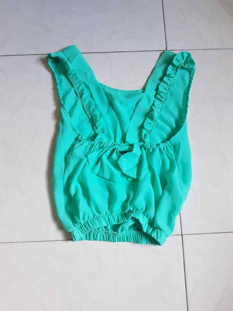 mint green vest top