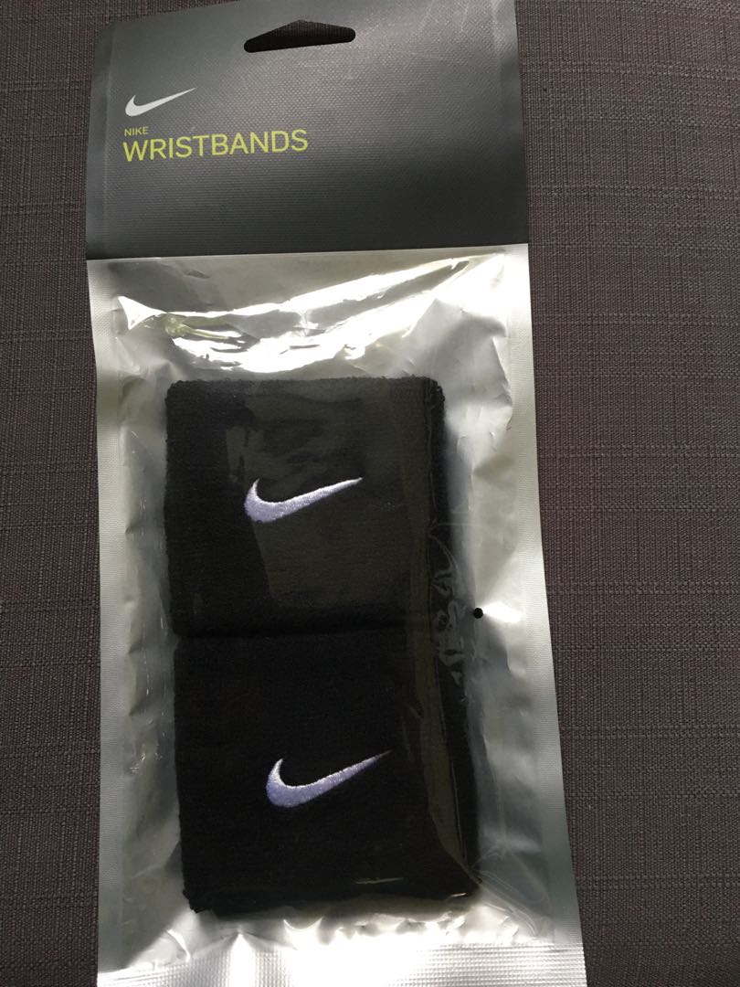 nike wristbands