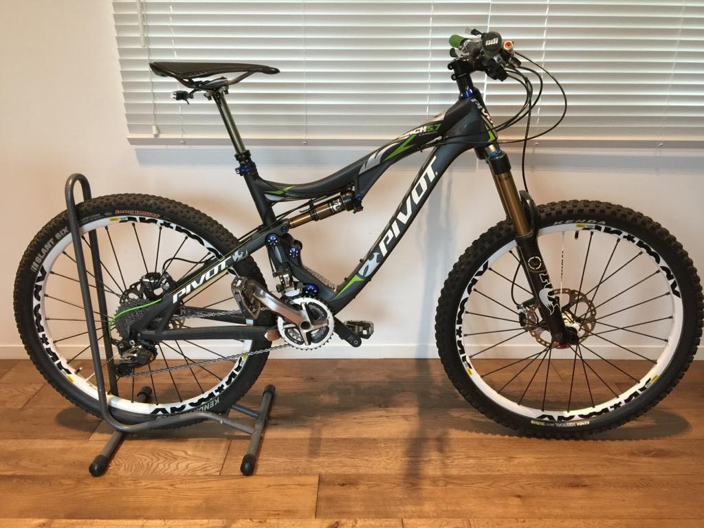 pivot mach 5.7 carbon