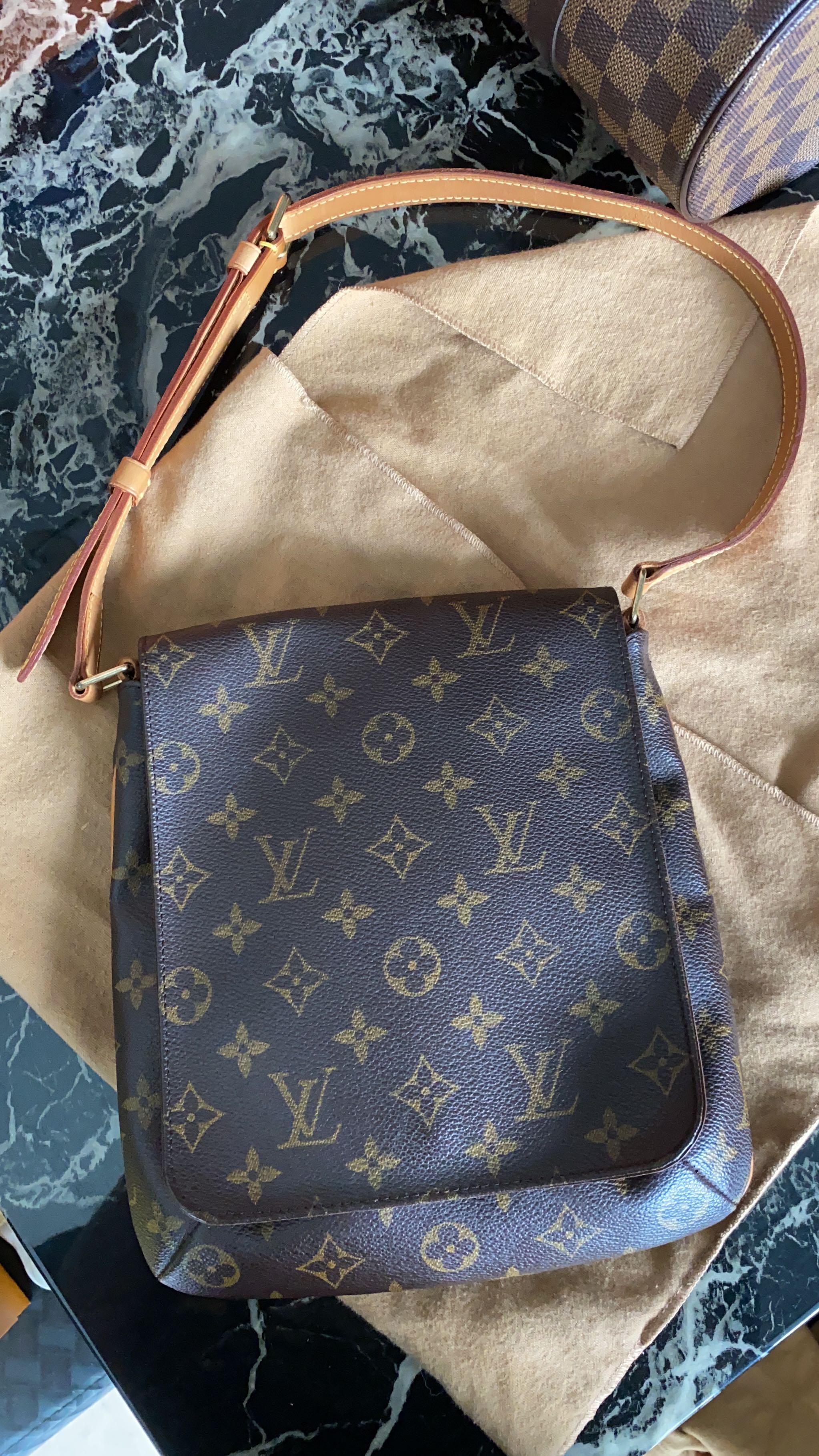 Preloved Lv musette salsa vintage mono popular celeb bags, Luxury, Bags &  Wallets on Carousell