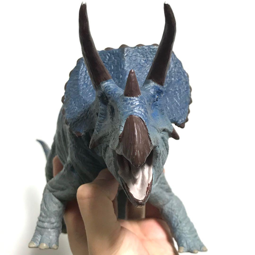 Triceratops Sega Prize Dinossauro Rei (Sega) 