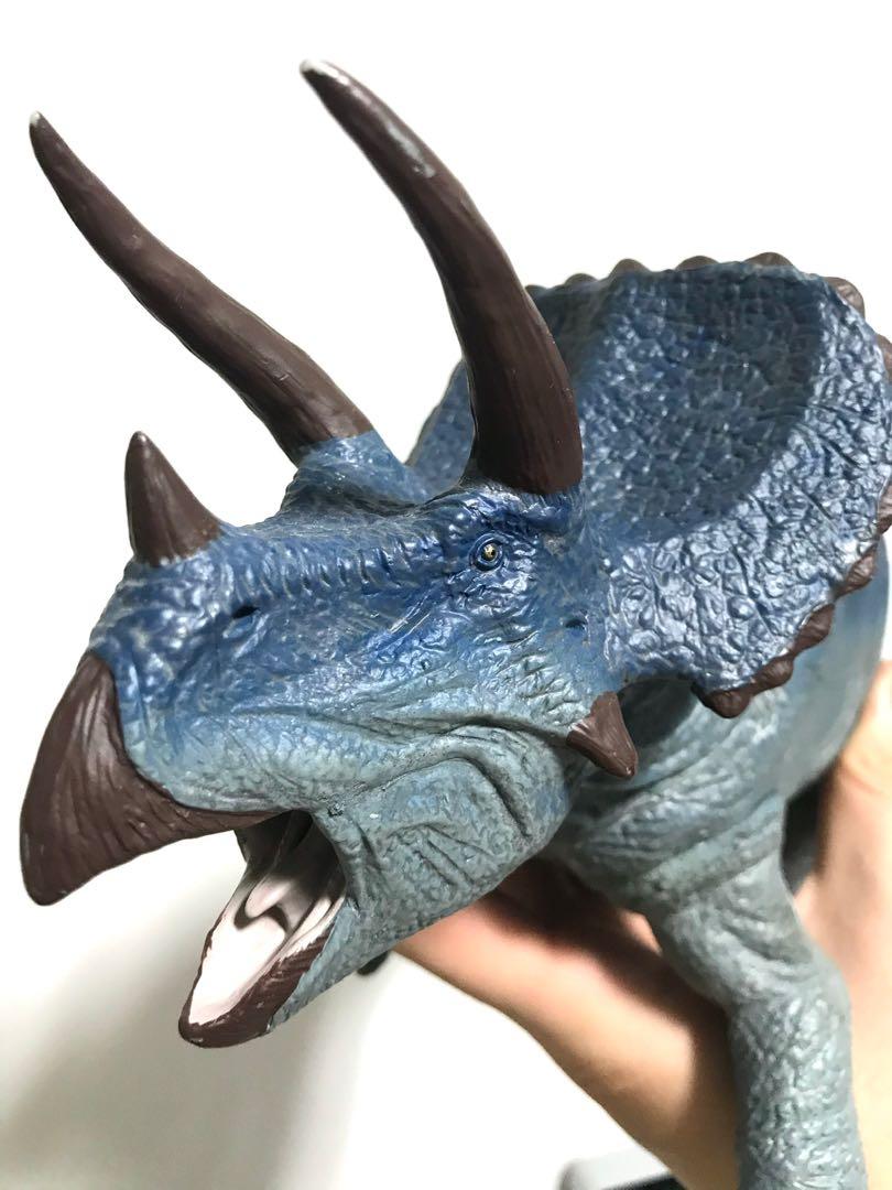 Triceratops Sega Prize Dinossauro Rei (Sega) 