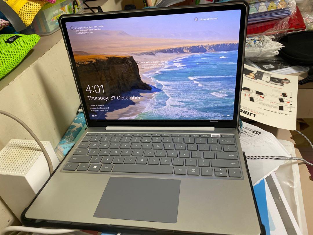 Uag hotsell surface laptop
