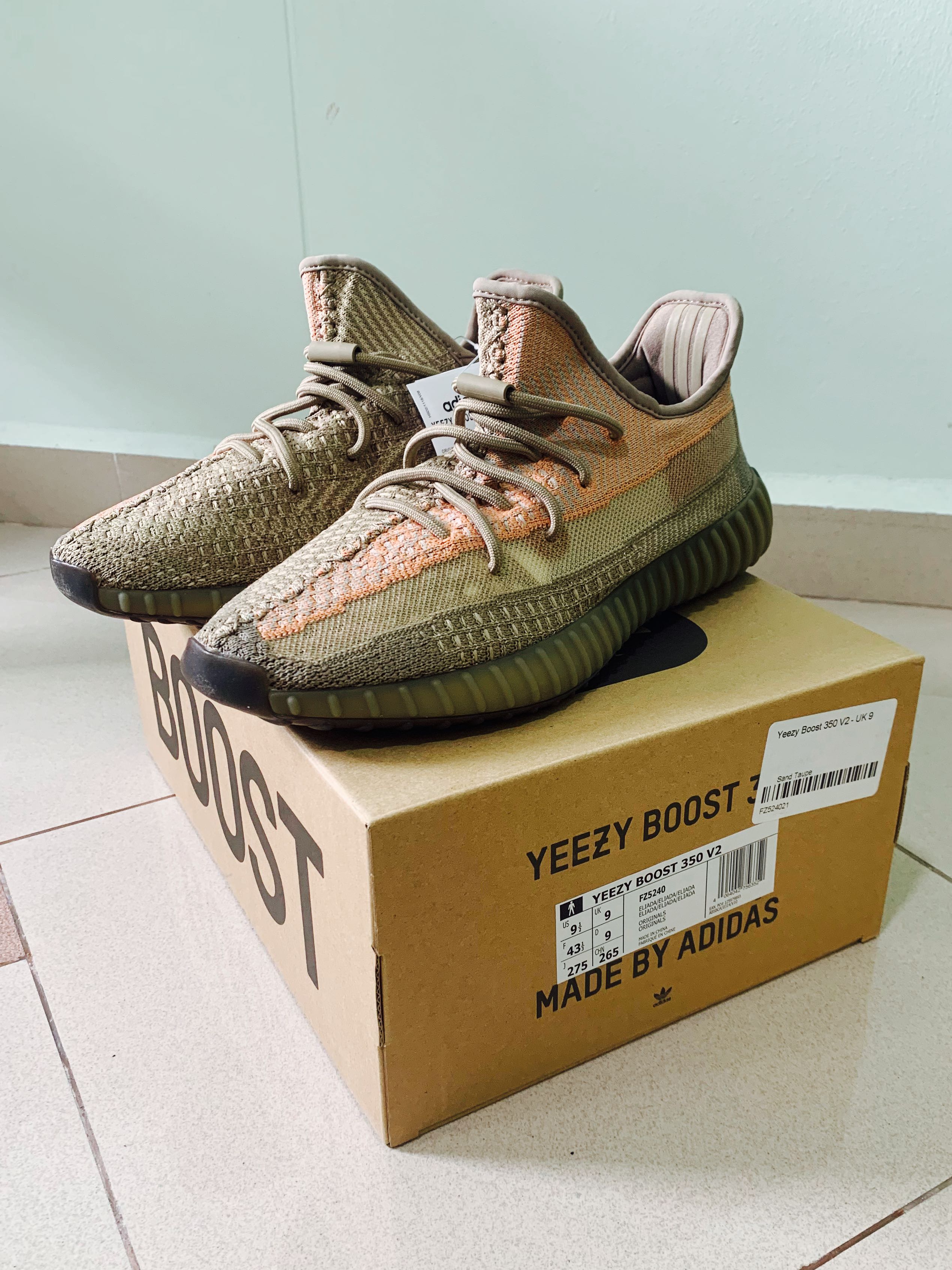 Taupe yeezy hot sale
