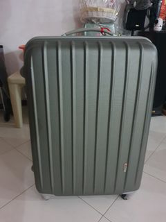 (Category: ) located in . Submitted by acceelobang (Listing ID 1053705272, Image 1). Description: .