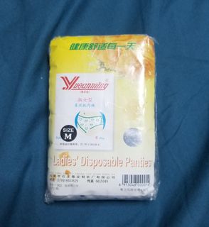 柔絲紙內褲6條（包本地平郵）63017772661251110