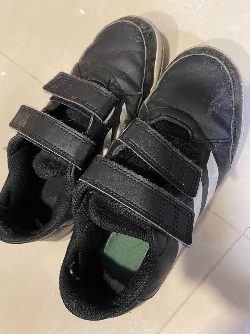 adidas boys size 5