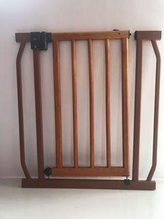 84 inch retractable baby gate