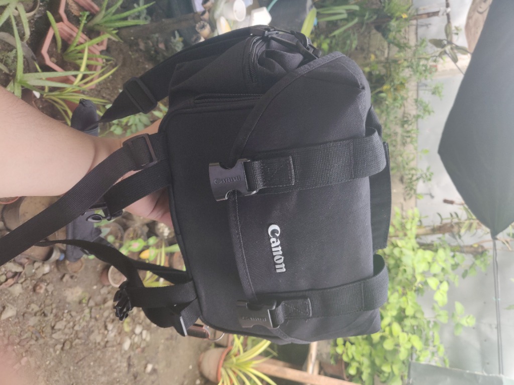 camera bag canon sling bag