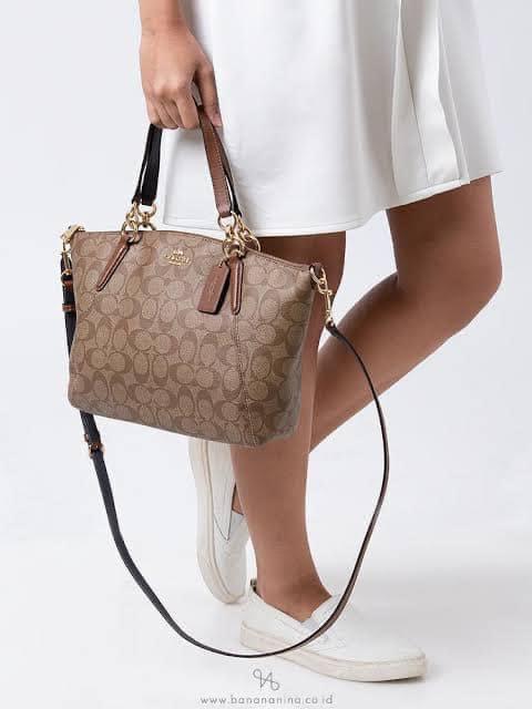 Coach discount kelsey handbag