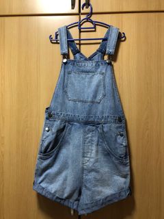 (Category: ) located in . Submitted by minw_ (Listing ID 1053618718, Image 1). Description: .