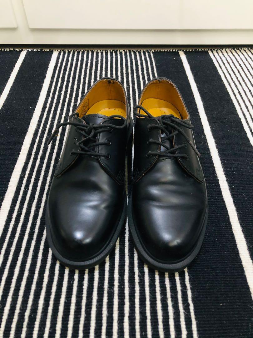 Authentic Dr Martens 1461 PW Black Smooth docmart MIC, Fesyen Wanita,  Sepatu di Carousell