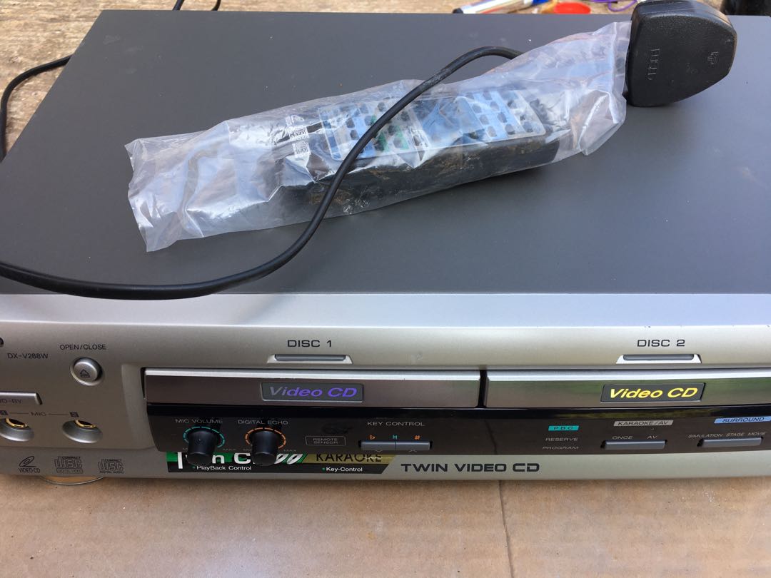 VCD機Sharp VCD 二手九成新西貢區取, 興趣及遊戲, 音樂、樂器 
