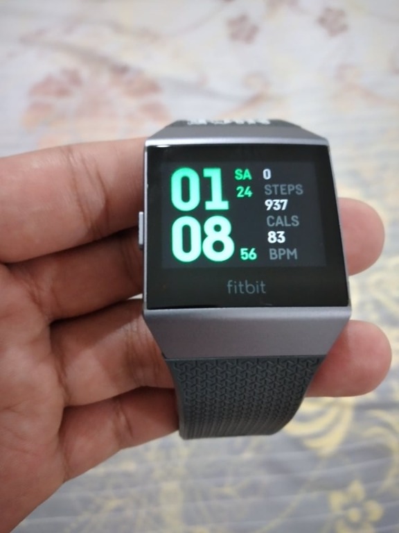 are fitbit versa and ionic bands interchangeable