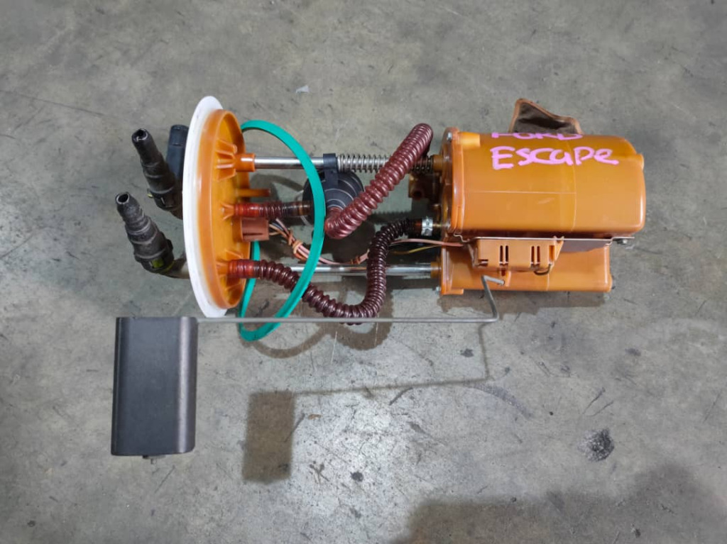 Ford Escape Fuel Pump / Petrol Pump / Minyak Pump, Auto Accessories on