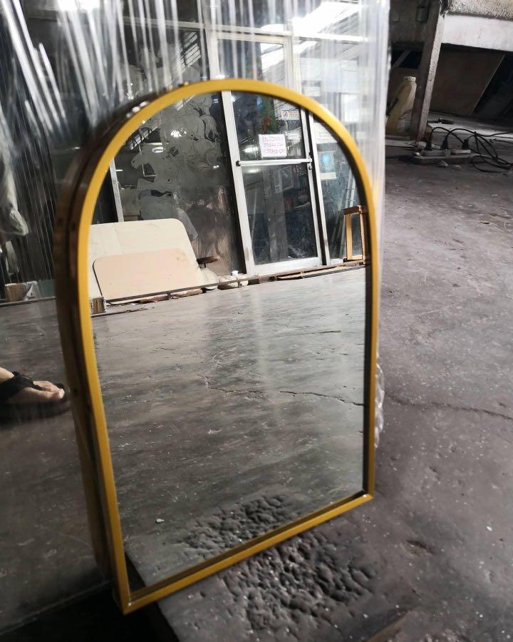 Framed arc mirrors mini 8x12 inches (Category: Mirrors) located in Malabon City. Submitted by djstoree (Listing ID 1053646002, Image 1). Description: Ready to hang or lean on wall table top 1-2 days to make after ordering Shipping via lalamove or mr speedy Framed aluminum colors to choose are gold , or powder white Payment via gcash or paymaya.
