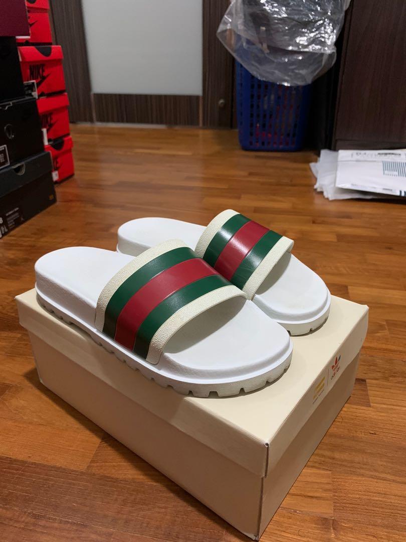Gucci pursuit discount striped rubber slides