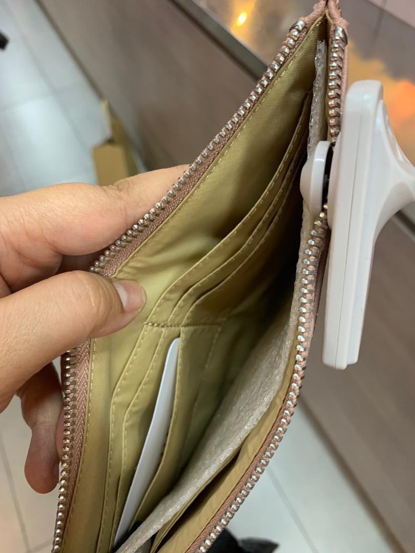 Guess shop wristlet pouch