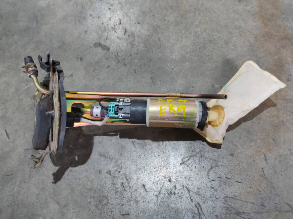 Honda Civic SR4 EK9 Fuel Pump / Petrol Pump / Minyak Pump, Auto Accessories on Carousell