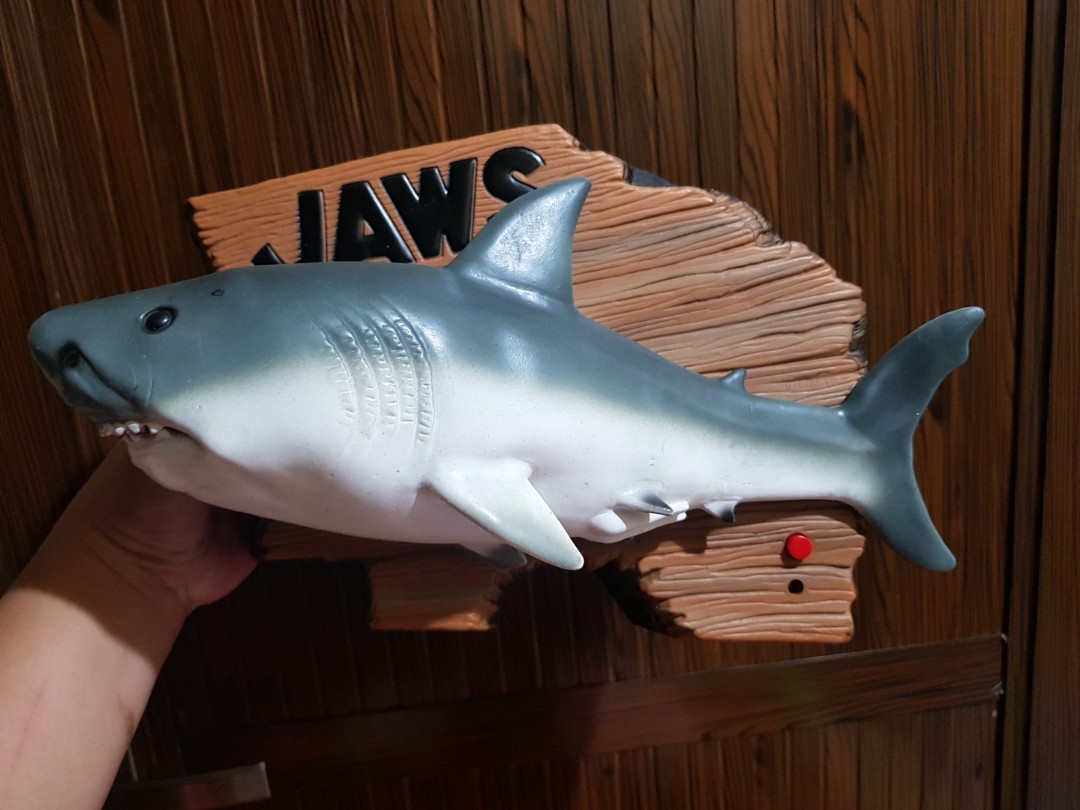 JAWS Singing Shark, Babies & Kids, Infant Playtime on Carousell