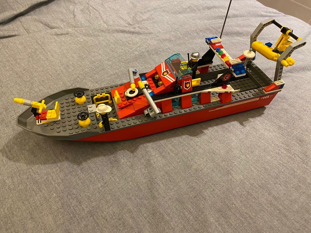 Lego city 7906 online