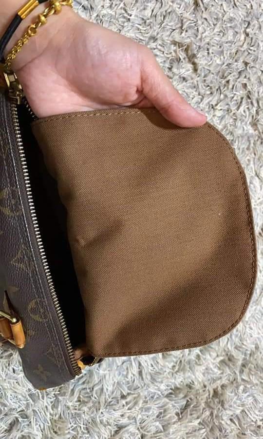 Authentic Louis Vuitton Speedy 25 purse- Vintage with date code