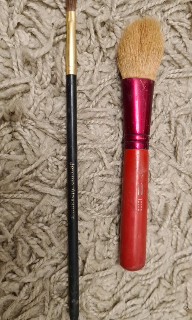 MAC Make up brushes & jerome alexander brush (Category: Makeup) located in Manila. Submitted by foxydivas (Listing ID 1053729790, Image 1). Description: •authentic MAC travel size blush brush •authentic Jerome alexander makeup eyebrush bought in U.S. 200 each only super sale!.