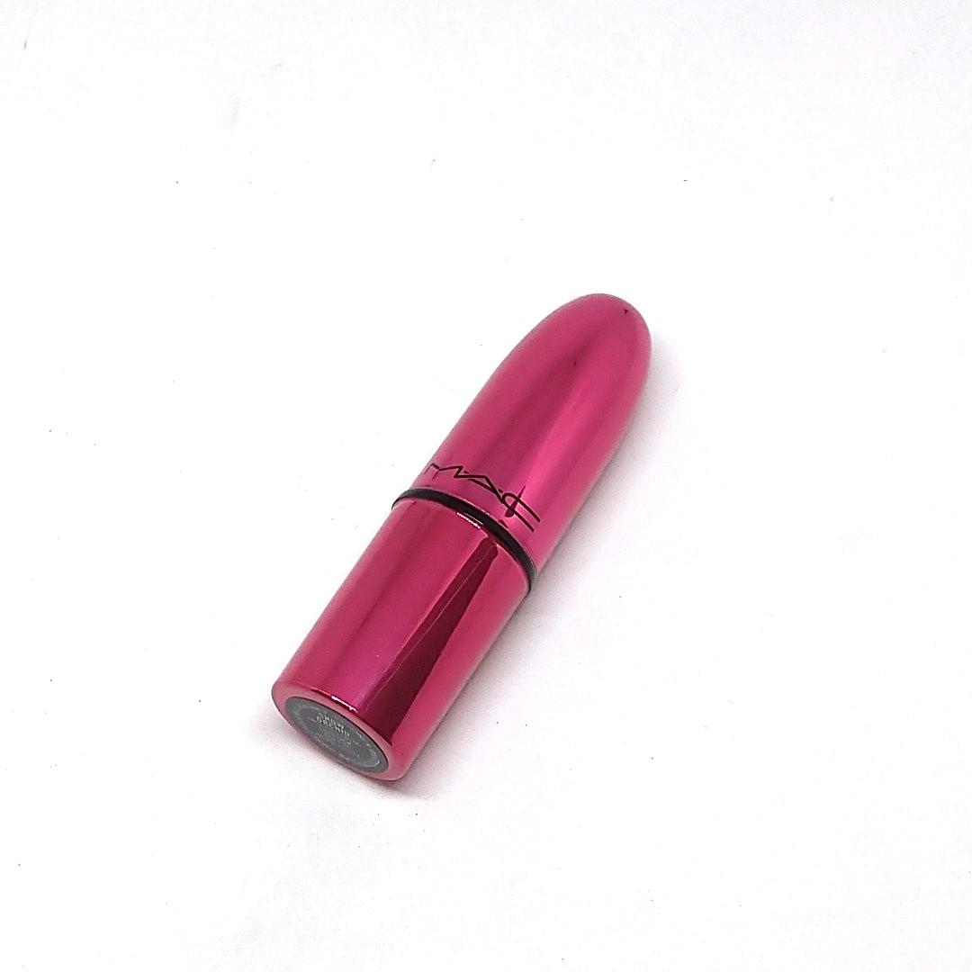 MAC Show Orchid Lipstick Mini (Category: Makeup) located in Quezon City. Submitted by curatedbygel (Listing ID 1053699410, Image 2). Description: BRAND NEW AUTHENTIC.