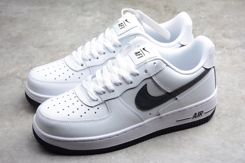 Scarpe 100 euro nike discount