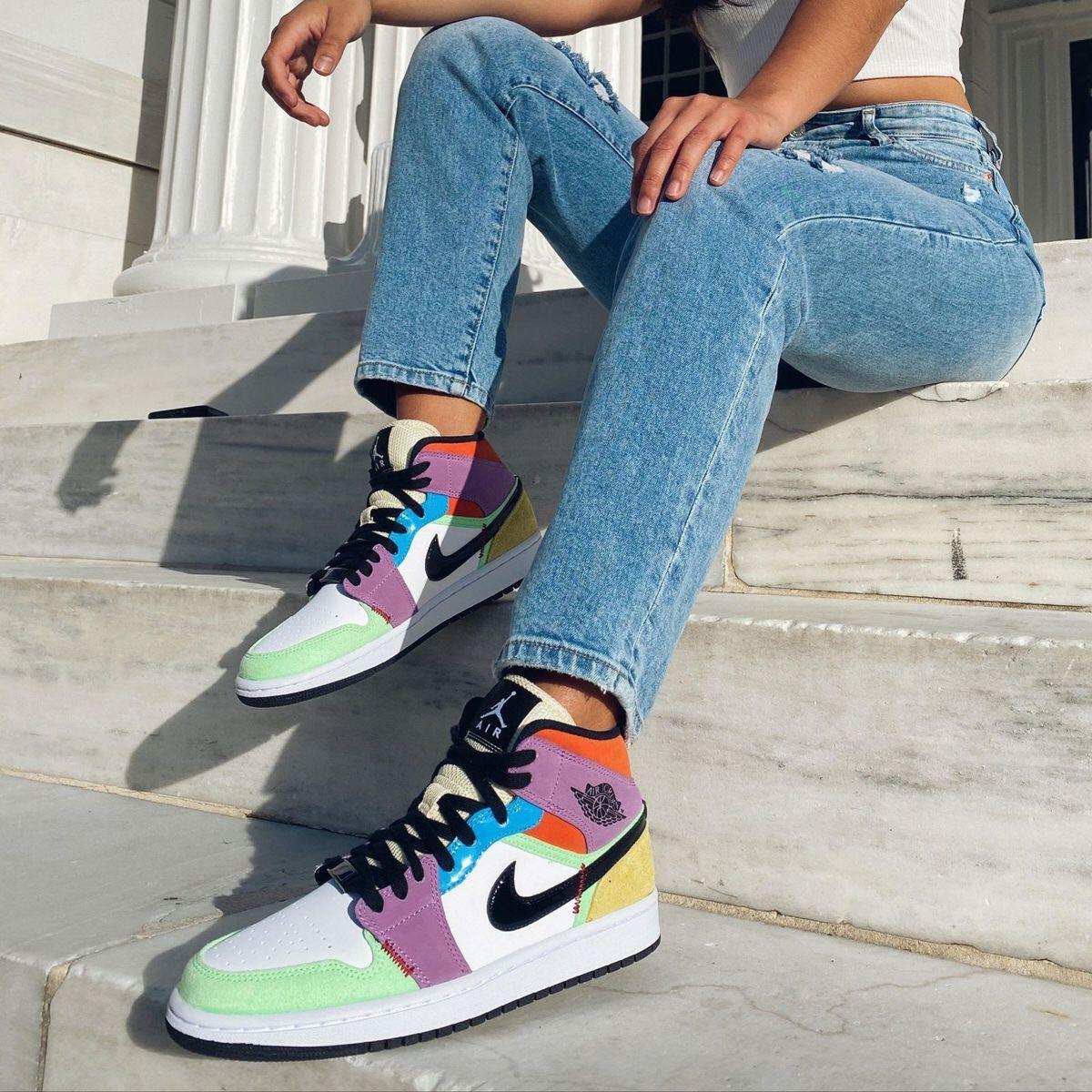 Nike Air Jordan 1 Mid SE Lightbulb, Men