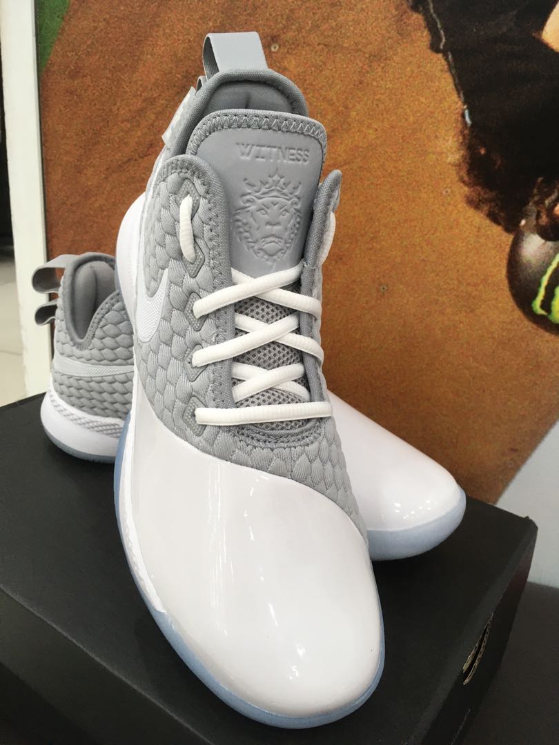Lebron witness hot sale 3 high cut