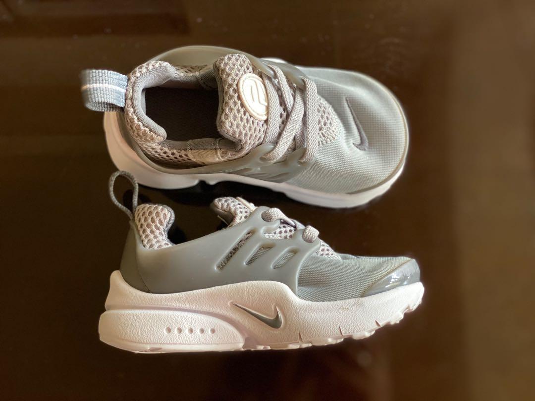 Nike Presto Infant Toddler 6c (12cm) (Category: Babies & Kids Fashion) located in Bocaue. Submitted by betch.closet (Listing ID 1053657183, Image 3). Description: Minimal (almost none) heel drags Paint chip on logo No box Rfs: outgrown.