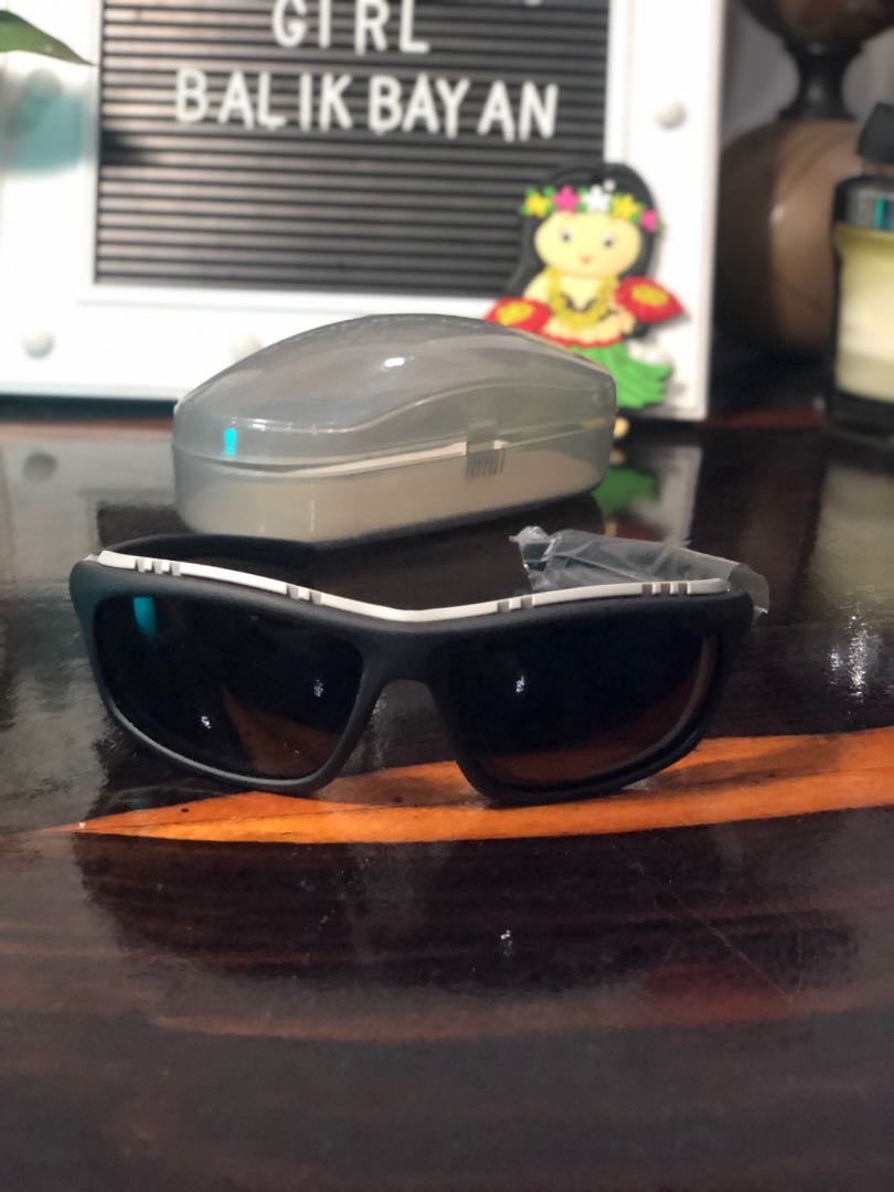 very cool sunglasses