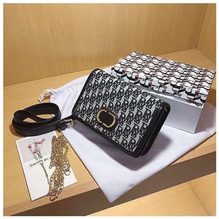 （分類：）位於 。 由 jinglejinx 提交（商品編號 1053606729，圖片 1）。簡介： 。