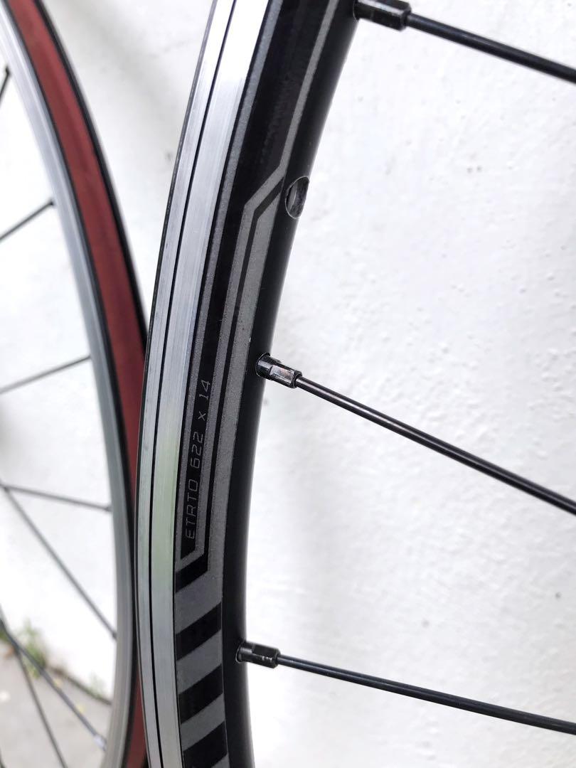 Specialized axis classic wheels on sale