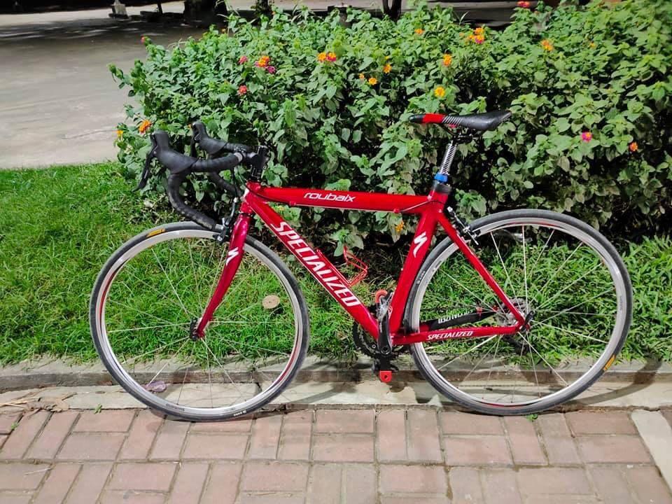 Specialized Road Bike, Sports Equipment 