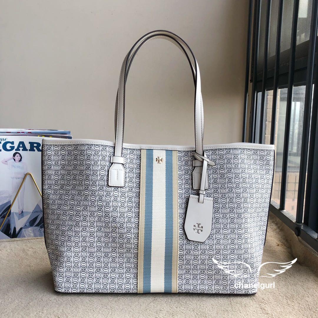 Tory Burch Gemini Link Tote Canvas Bag White Large Size, Women's Fashion,  Bags & Wallets, Tote Bags on Carousell