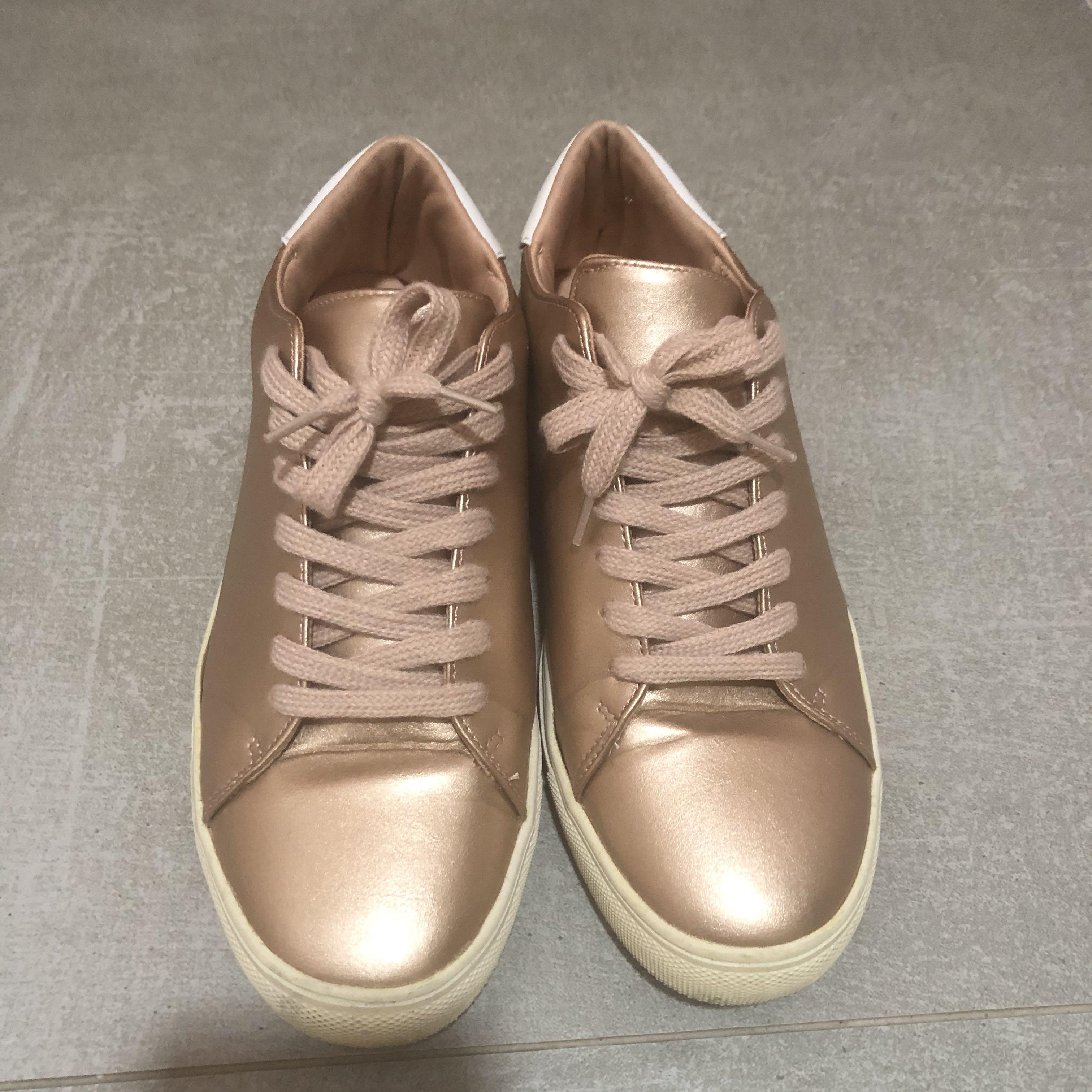 Blessing Sale Zalora Girls Women Sneakers Rose Gold Size 40 Women S Fashion Shoes Sneakers On Carousell