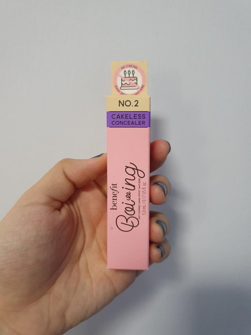 boi ing cakeless concealer