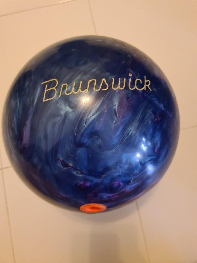 Limited Edition Brunswick Cold Fury Bowling Ball 13lbs, Sports