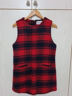 (Category: ) located in . Submitted by housewardrobe (Listing ID 1053853069, Image 1). Description: .