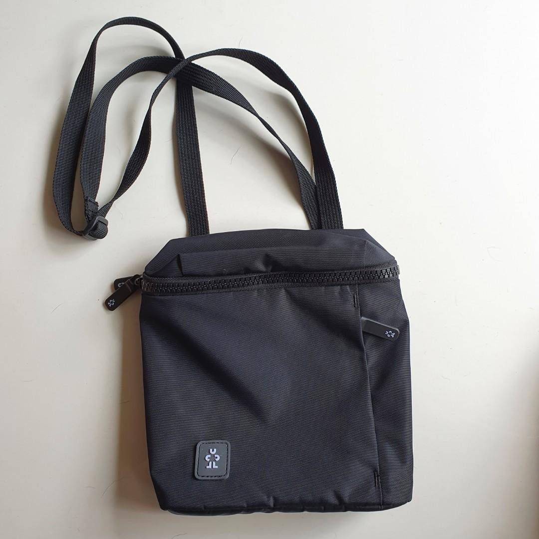 Crumpler small sling bag on sale