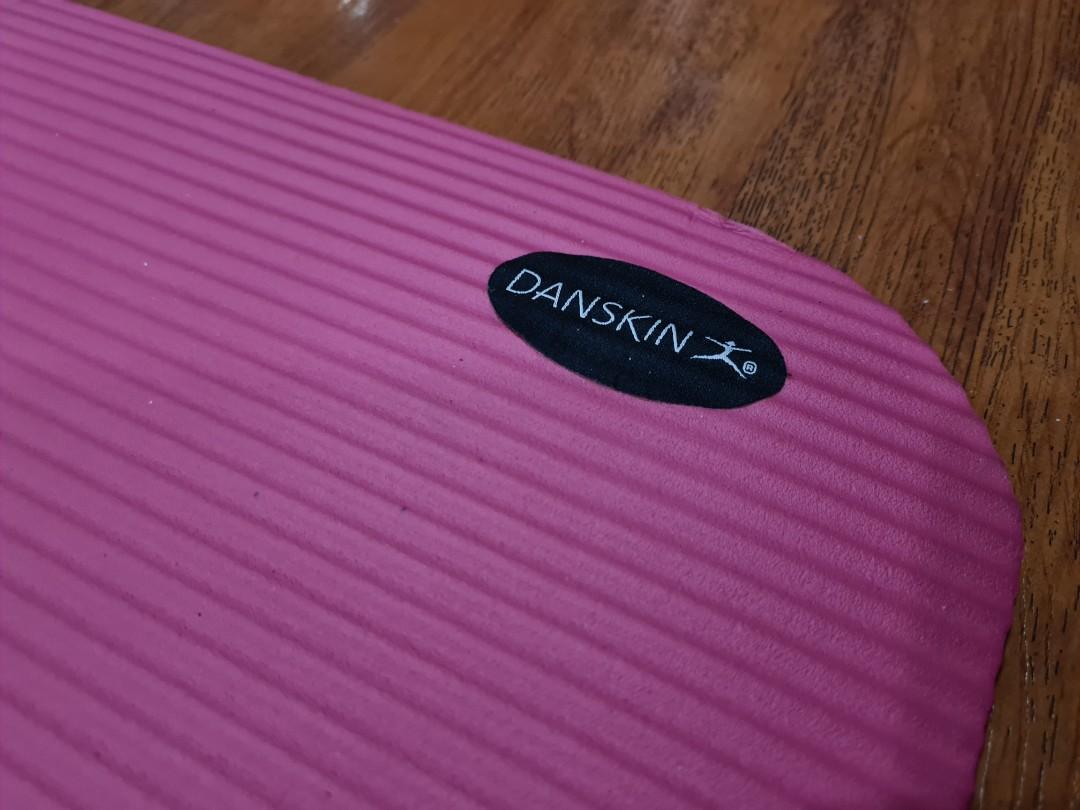 Danskin 7mm Pink Yoga Mat Sports Equipment Exercise Fitness