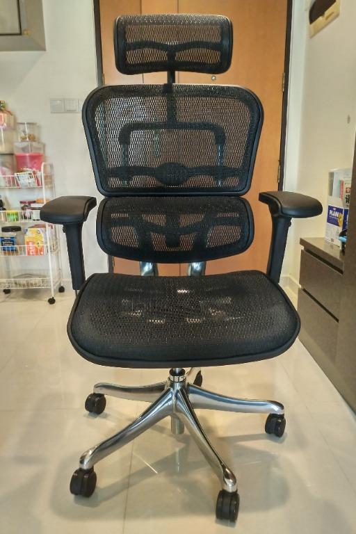 Ergohuman plus elite v2 review top