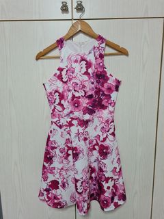(Category: ) located in . Submitted by housewardrobe (Listing ID 1053852220, Image 1). Description: .