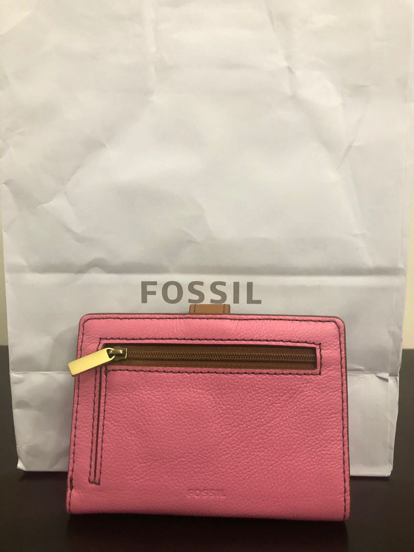 Fossil wallet price philippines deals