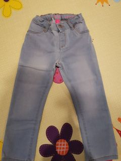 （分類：）位於 。 由 piersw 提交（商品編號 1053869235，圖片 1）。簡介： 。